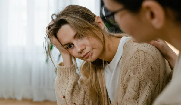 Client speaking with a therapist during a single session therapy consultation for focused mental health support.